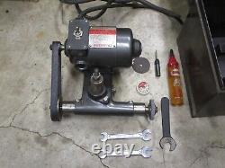 Clean DuMore 11-011 1/5 HP Lathe Tool Post Grinder Works Great With Case